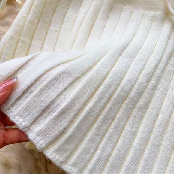 New Co-ord Skirt Knit Set Sweater Ivory Cream Beige Pleated Button Tank Mini - Picture 10 of 16